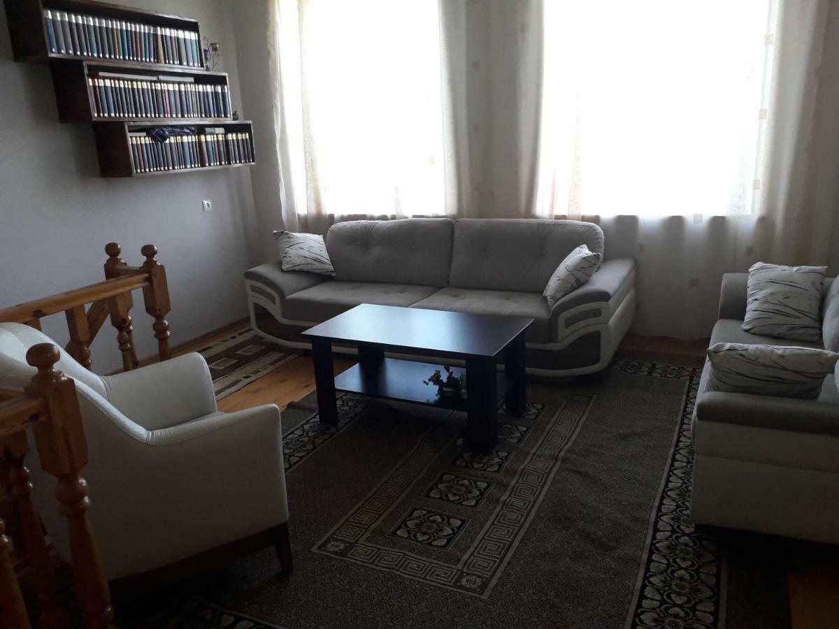 Tomas Kokhi Hotel Ахалцихе Екстериор снимка